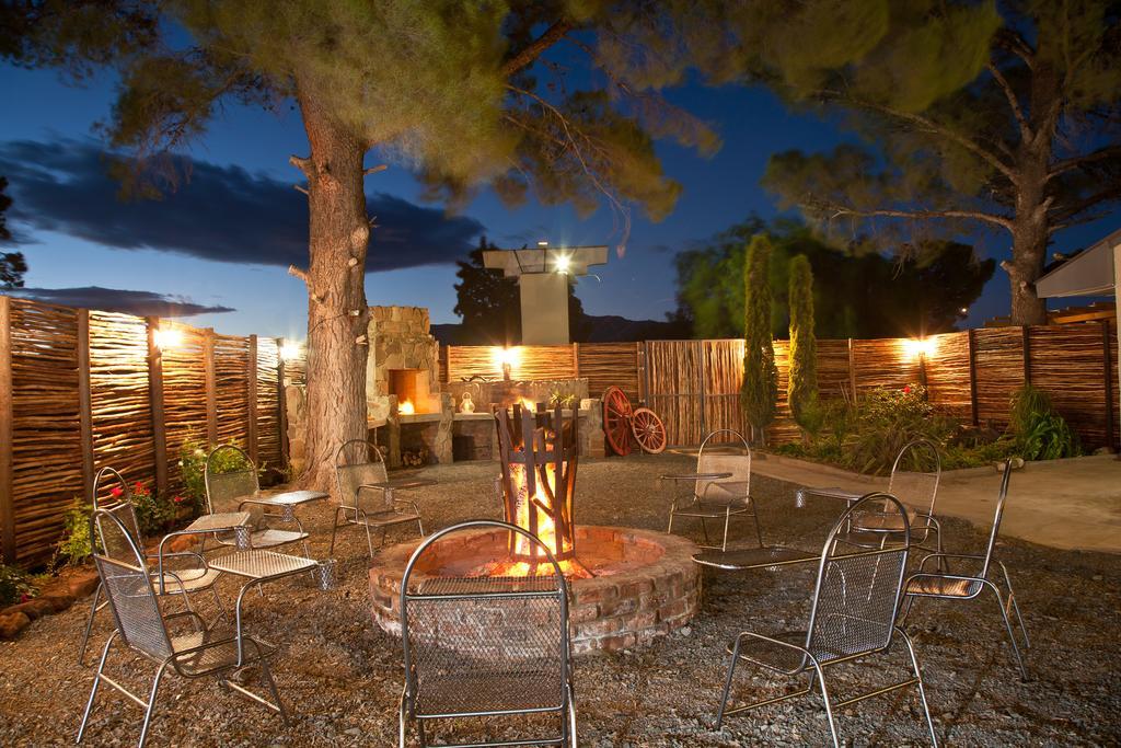 Wagon Wheel Country Lodge Beaufort West Exterior foto