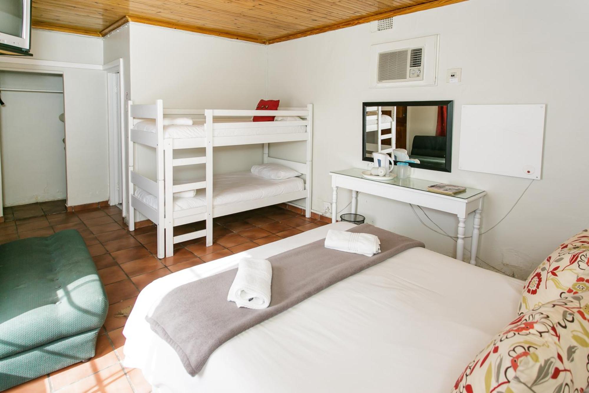 Wagon Wheel Country Lodge Beaufort West Quarto foto
