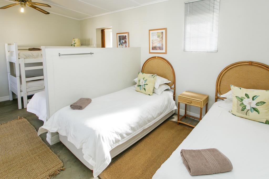 Wagon Wheel Country Lodge Beaufort West Exterior foto